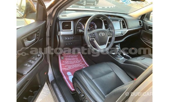 Buy Import Toyota Highlander Other Car in Import - Dubai in Antigua Buy Import Toyota Highlander Other Car in Import - Dubai in Antigua