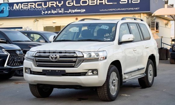 Buy Import Toyota Land Cruiser White Car in Import - Dubai in Antigua Buy Import Toyota Land Cruiser White Car in Import - Dubai in Antigua