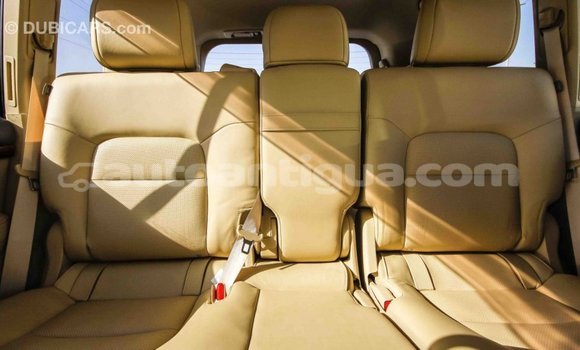 Buy Import Toyota Land Cruiser White Car in Import - Dubai in Antigua Buy Import Toyota Land Cruiser White Car in Import - Dubai in Antigua