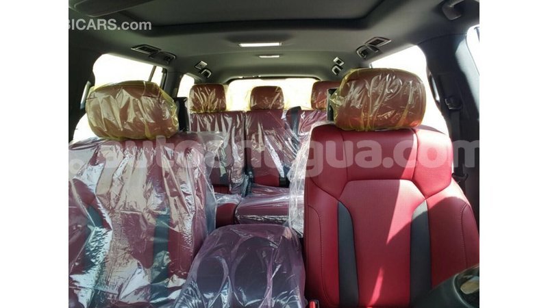 Big with watermark lexus lx antigua import dubai 1565