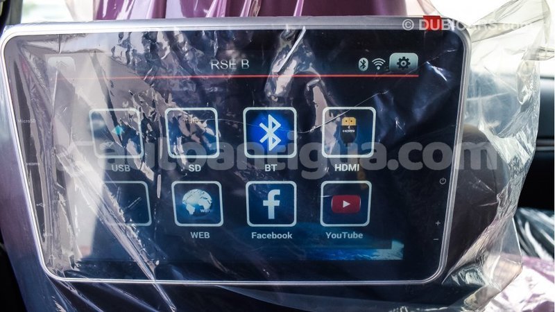 Big with watermark toyota land cruiser antigua import dubai 1575