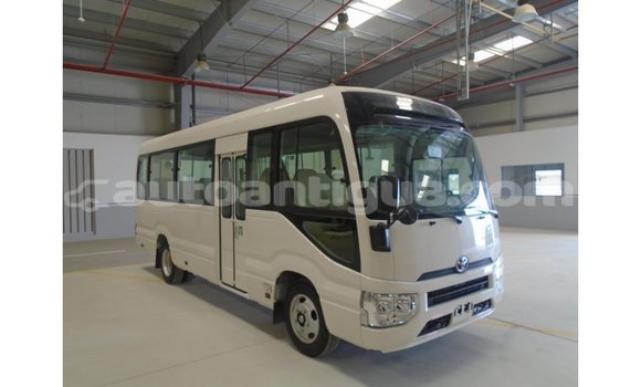 Buy Import Abarth 595 White Car in Import - Dubai in Antigua