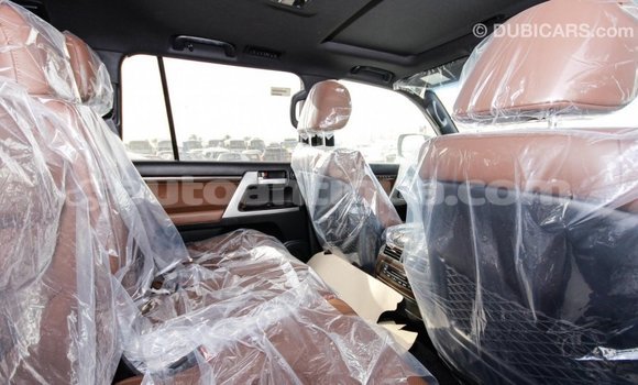 Buy Import Toyota Land Cruiser Black Car in Import - Dubai in Antigua Buy Import Toyota Land Cruiser Black Car in Import - Dubai in Antigua
