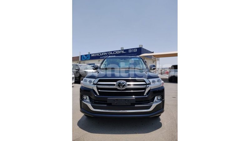 Big with watermark toyota land cruiser antigua import dubai 1595