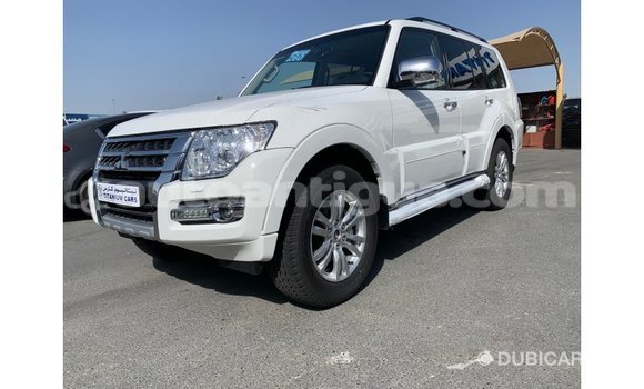Buy Import Mitsubishi Pajero White Car in Import - Dubai in Antigua Buy Import Mitsubishi Pajero White Car in Import - Dubai in Antigua