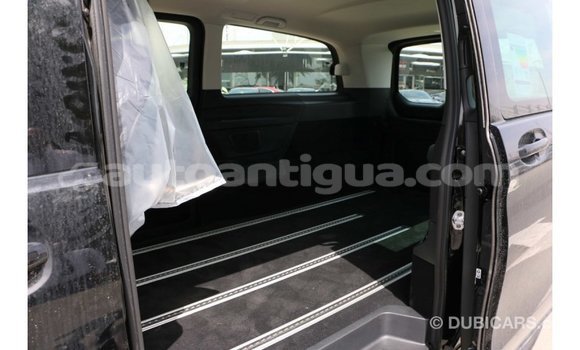 Buy Import Mercedes-Benz 250 Black Car in Import - Dubai in Antigua Buy Import Mercedes-Benz 250 Black Car in Import - Dubai in Antigua