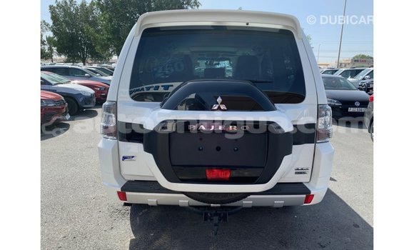 Buy Import Mitsubishi Pajero White Car in Import - Dubai in Antigua Buy Import Mitsubishi Pajero White Car in Import - Dubai in Antigua