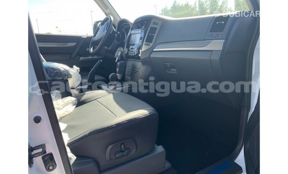 Buy Import Mitsubishi Pajero White Car in Import - Dubai in Antigua Buy Import Mitsubishi Pajero White Car in Import - Dubai in Antigua
