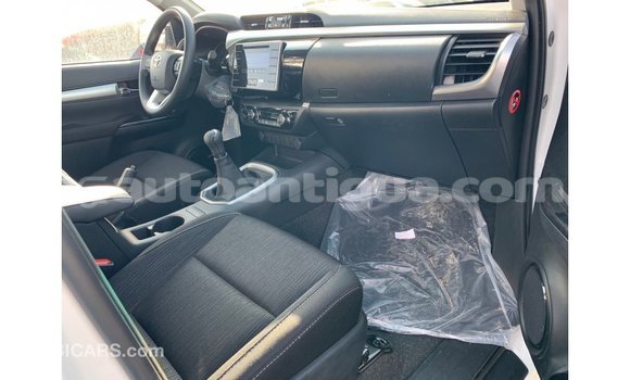 Buy Import Toyota Hilux White Car in Import - Dubai in Antigua Buy Import Toyota Hilux White Car in Import - Dubai in Antigua