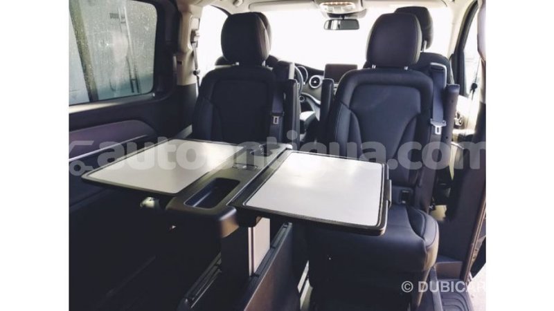 Big with watermark mercedes benz 250 antigua import dubai 1609