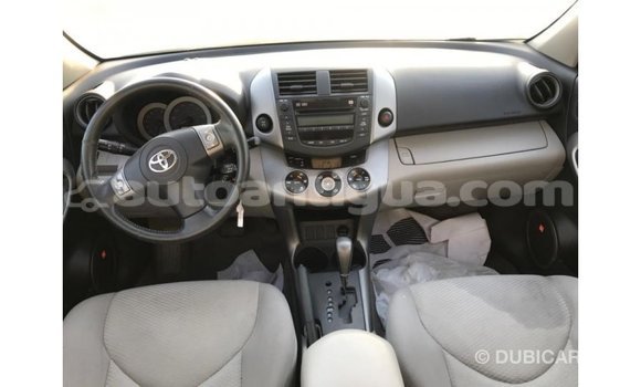 Buy Import Toyota HiAce White Truck in Import - Dubai in Antigua Buy Import Toyota HiAce White Truck in Import - Dubai in Antigua