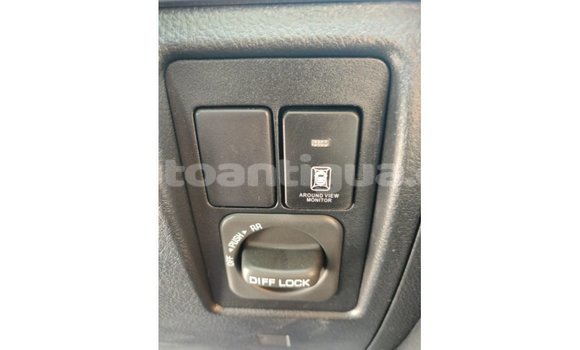 Buy Import Toyota Land Cruiser White Car in Import - Dubai in Antigua Buy Import Toyota Land Cruiser White Car in Import - Dubai in Antigua
