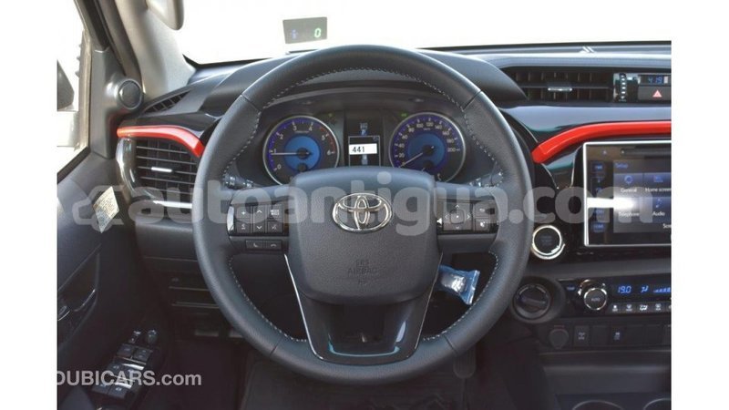 Big with watermark toyota hilux antigua import dubai 1616