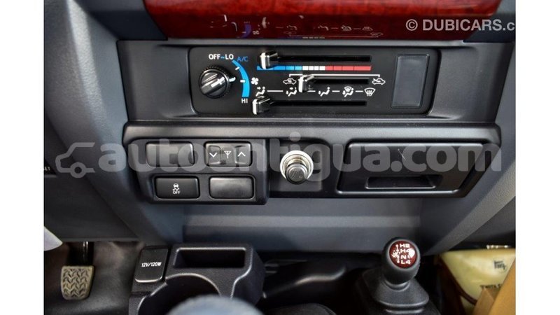 Big with watermark toyota land cruiser antigua import dubai 1620