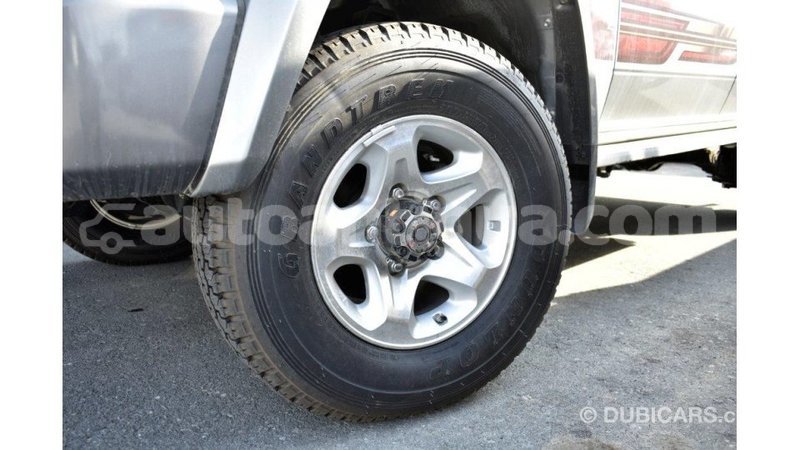 Big with watermark toyota land cruiser antigua import dubai 1620