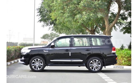 Buy Import Toyota Land Cruiser Black Car in Import - Dubai in Antigua Buy Import Toyota Land Cruiser Black Car in Import - Dubai in Antigua