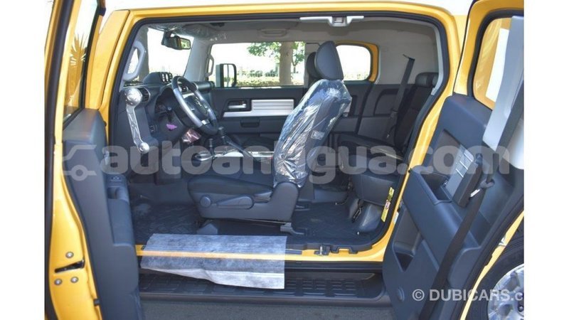 Big with watermark toyota fj cruiser antigua import dubai 1622