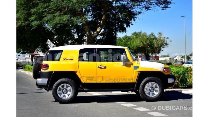 Big with watermark toyota fj cruiser antigua import dubai 1622