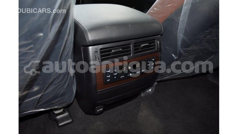Big with watermark toyota land cruiser antigua import dubai 1623