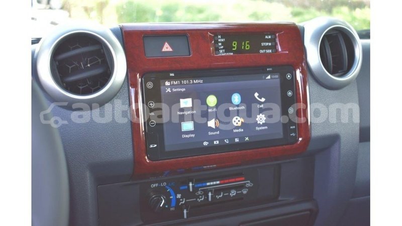 Big with watermark toyota land cruiser antigua import dubai 1624