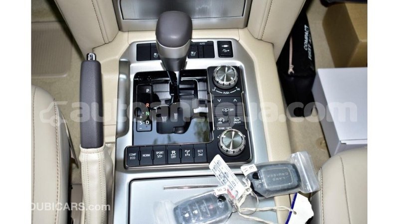 Big with watermark toyota land cruiser antigua import dubai 1627