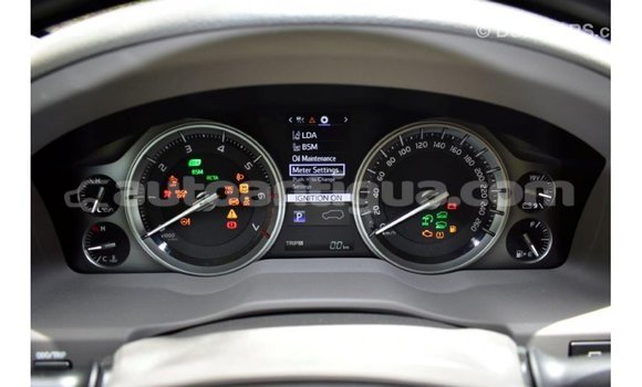 Buy Import Toyota Land Cruiser White Car in Import - Dubai in Antigua Buy Import Toyota Land Cruiser White Car in Import - Dubai in Antigua