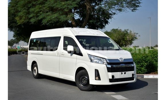 Buy Import Toyota Hiace White Car in Import - Dubai in Antigua Buy Import Toyota Hiace White Car in Import - Dubai in Antigua
