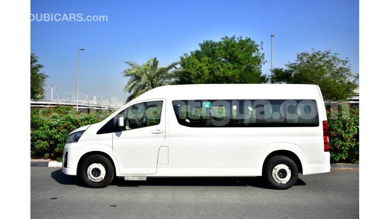 Big with watermark toyota hiace antigua import dubai 1628
