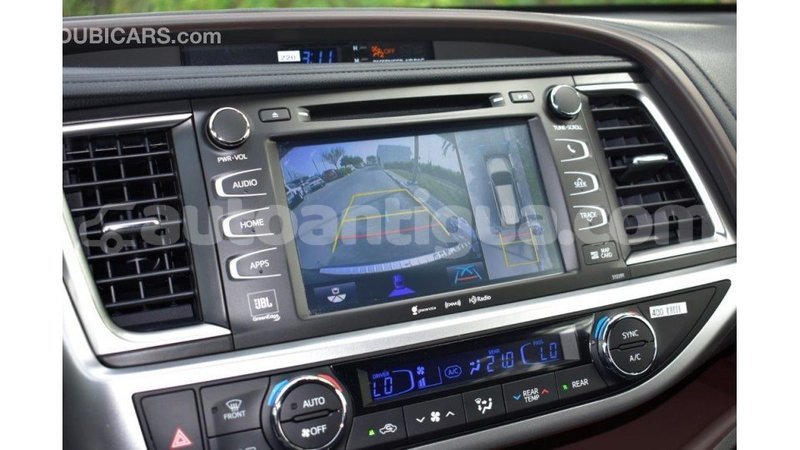 Big with watermark toyota highlander antigua import dubai 1630