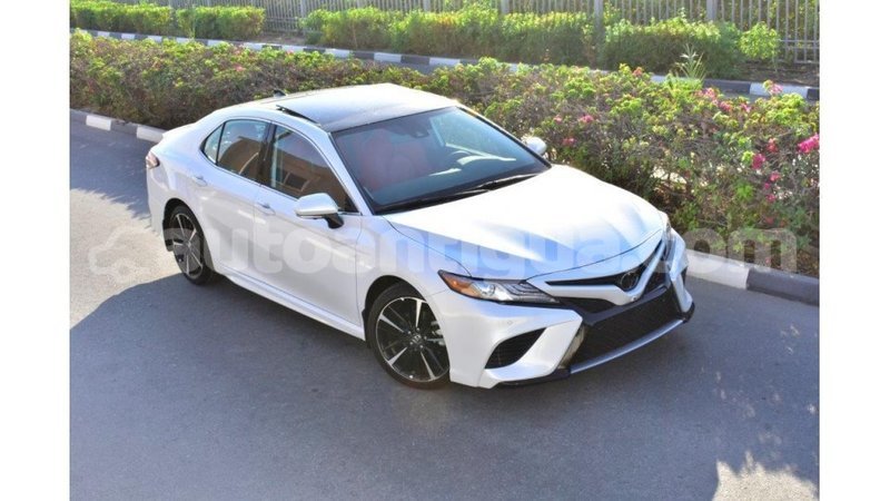 Big with watermark toyota camry antigua import dubai 1631