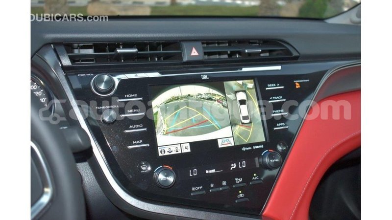 Big with watermark toyota camry antigua import dubai 1631