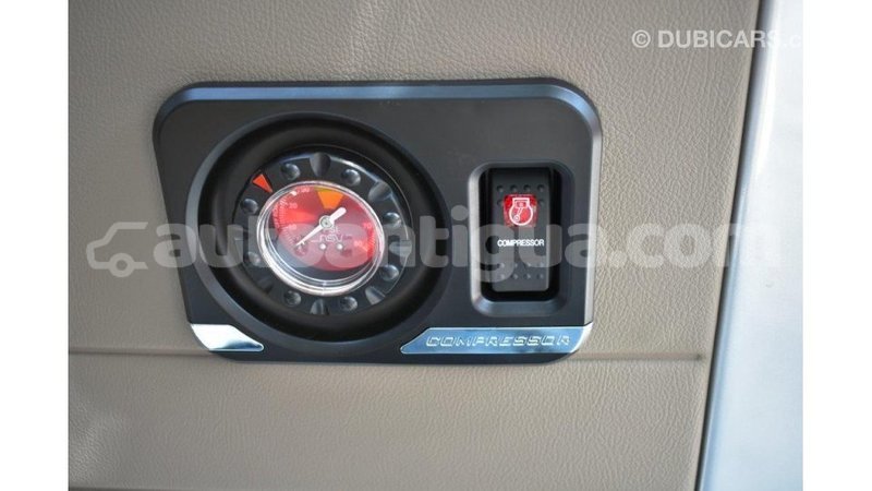 Big with watermark toyota land cruiser antigua import dubai 1634