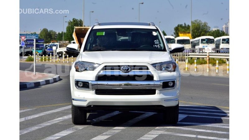 Big with watermark toyota hiace antigua import dubai 1636