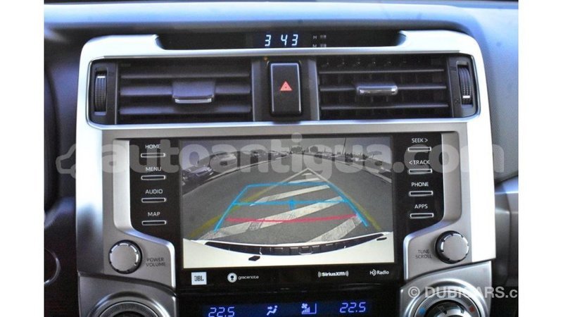 Big with watermark toyota hiace antigua import dubai 1636