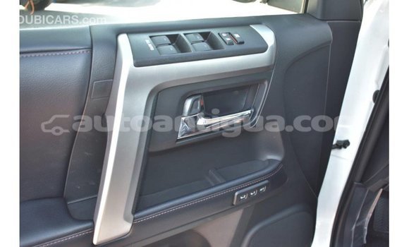 Buy Import Toyota HiAce White Truck in Import - Dubai in Antigua Buy Import Toyota HiAce White Truck in Import - Dubai in Antigua