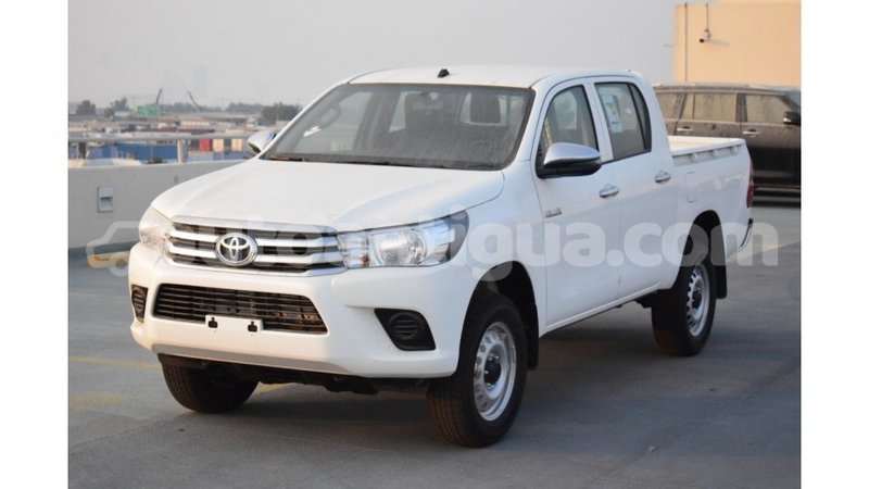 Big with watermark toyota hilux antigua import dubai 1637