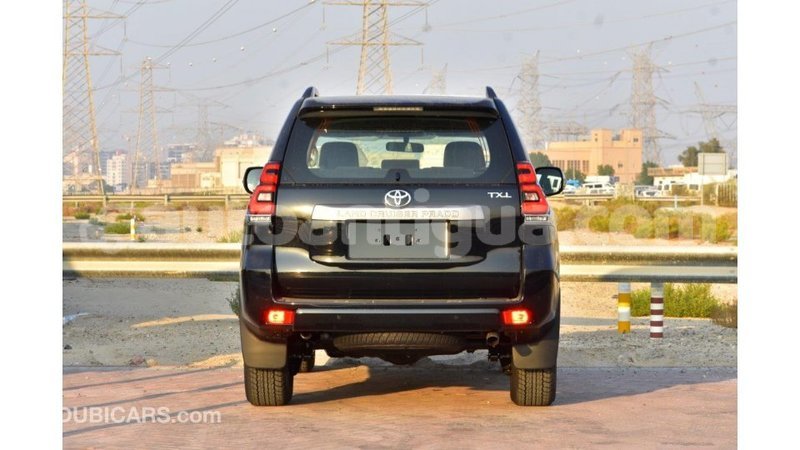 Big with watermark toyota prado antigua import dubai 1638