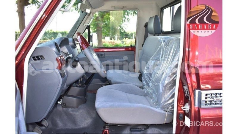 Big with watermark toyota land cruiser antigua import dubai 1639