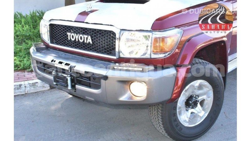 Big with watermark toyota land cruiser antigua import dubai 1639