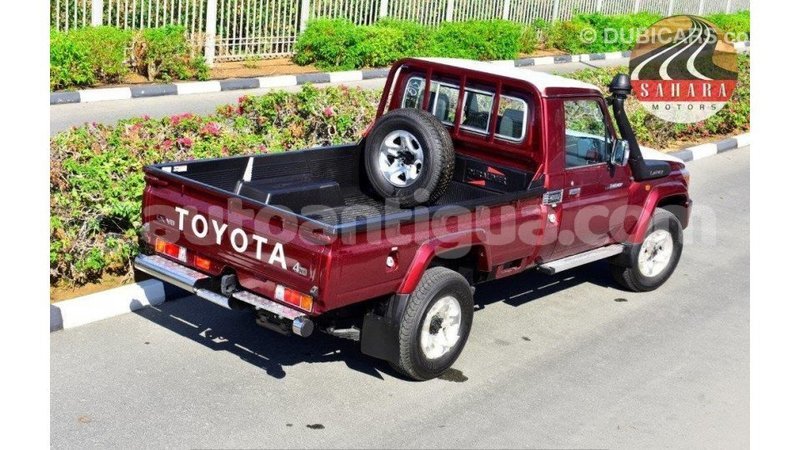 Big with watermark toyota land cruiser antigua import dubai 1639