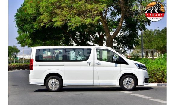 Buy Import Toyota Granvia White Car in Import - Dubai in Antigua Buy Import Toyota Granvia White Car in Import - Dubai in Antigua