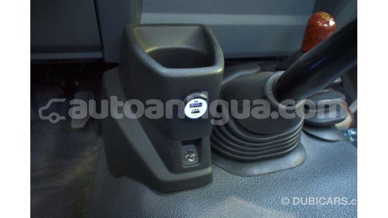 Big with watermark toyota land cruiser antigua import dubai 1643