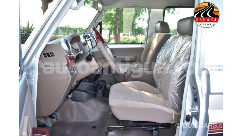Big with watermark toyota land cruiser antigua import dubai 1644