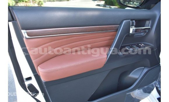 Buy Import Toyota Land Cruiser White Car in Import - Dubai in Antigua Buy Import Toyota Land Cruiser White Car in Import - Dubai in Antigua
