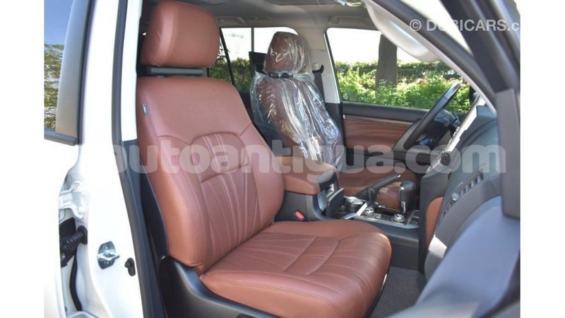 Big with watermark toyota land cruiser antigua import dubai 1645