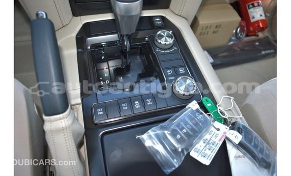 Buy Import Toyota Land Cruiser Black Car in Import - Dubai in Antigua Buy Import Toyota Land Cruiser Black Car in Import - Dubai in Antigua
