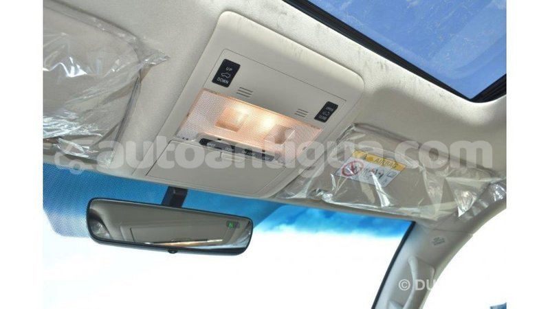 Big with watermark toyota land cruiser antigua import dubai 1646