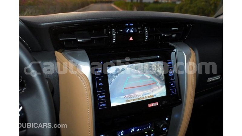 Big with watermark toyota fortuner antigua import dubai 1647
