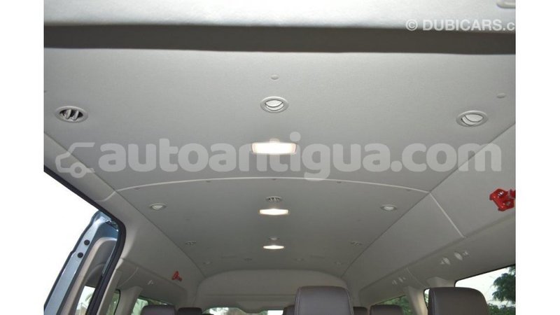 Big with watermark toyota hiace antigua import dubai 1652
