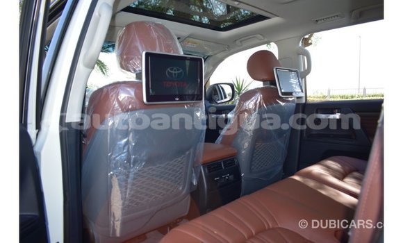 Buy Import Toyota Land Cruiser White Car in Import - Dubai in Antigua Buy Import Toyota Land Cruiser White Car in Import - Dubai in Antigua
